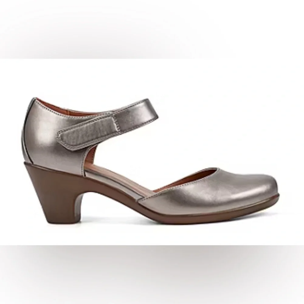 Silver Heels